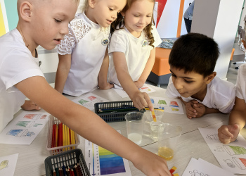 Фото 5 к новости Новые классы школьников приступили к изучению метрологической науки в Нижегородской области